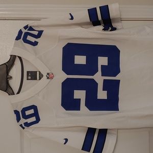NWOT Nike Demarco Murray NFL Dallas Cowboys Jersey. #29. Size Large.